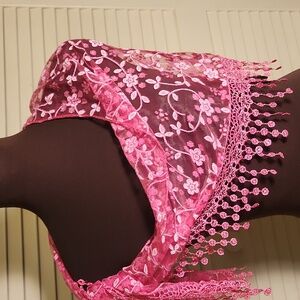 Elegant Lace Scarf - Sparkly Fuscia